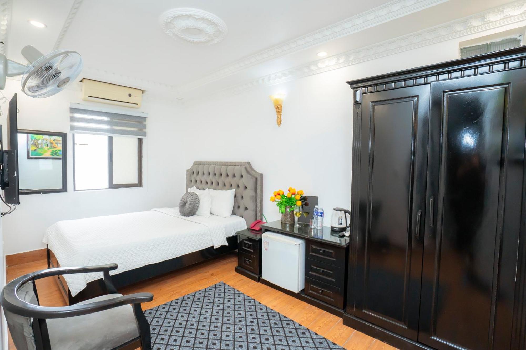 Golden Rose Premium Hotel Hanoi Bagian luar foto