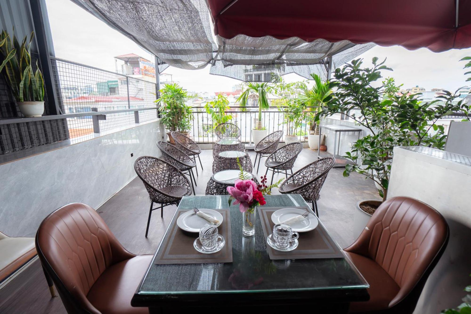 Golden Rose Premium Hotel Hanoi Bagian luar foto